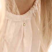 NUDE SHIMMER - 18ct gold, single pear drop necklace